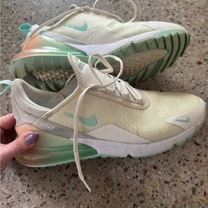 Nike Women's Cream and Mint 270 Golf